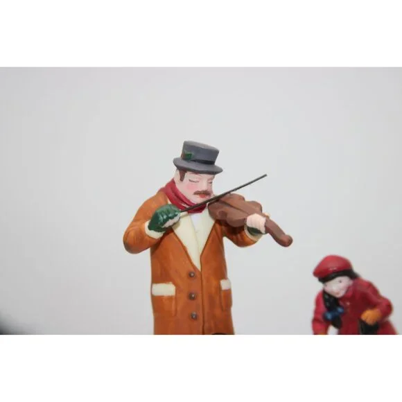 Dept 56 Christmas in the City - Street Musicians - Picture 3 of 6